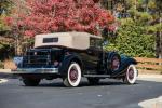 Packard Twelve Convertible Victoria by Dietrich 1933 года